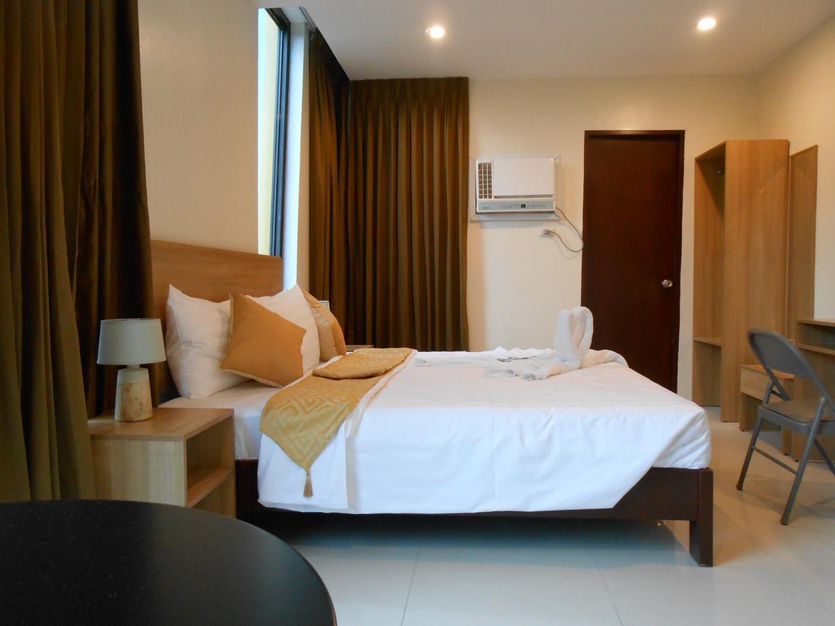 Rublin Hotel Cebu Exterior foto